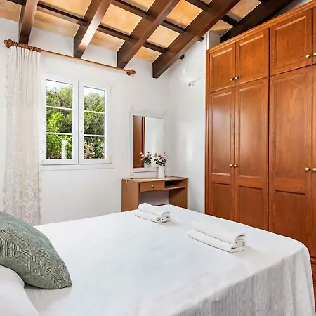 Villa 4 Bedroom Villa, Pool, 500m To Beach, Cala En Blanes *